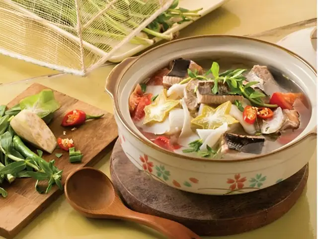 Cách Nấu Canh Cá Đuối Dọc Mùng