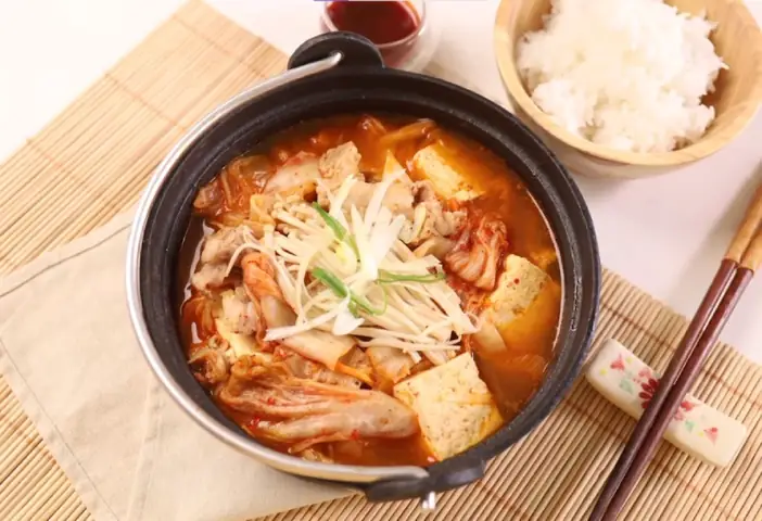 Cách Nấu Canh Cay Hàn Quốc