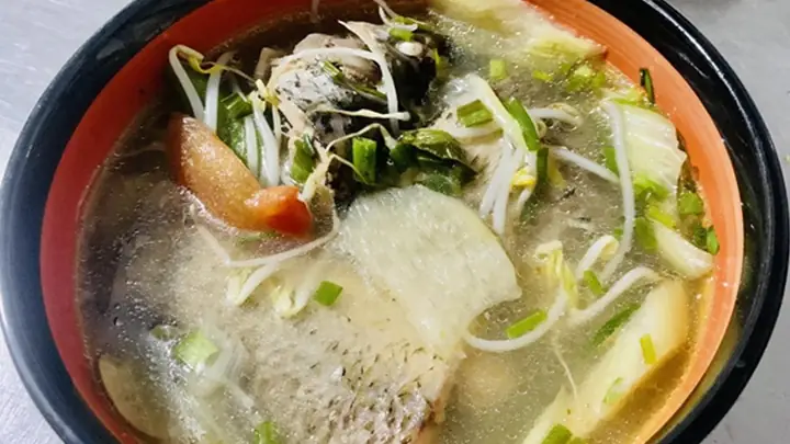 Cách Nấu Canh Chua Bằng Me Tươi