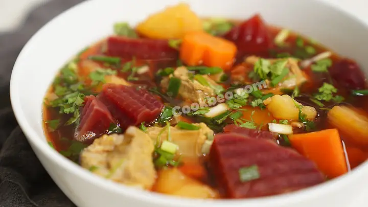 Cách Nấu Canh Củ Dền Khoai Tây