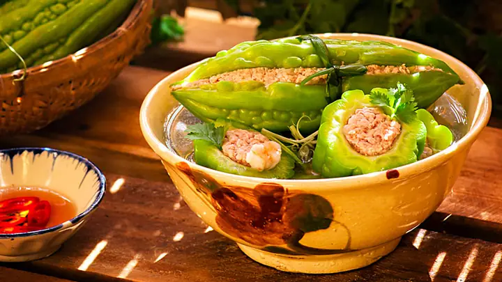 Cách Nấu Canh Khổ Qua Dồn Cá Thác Lác
