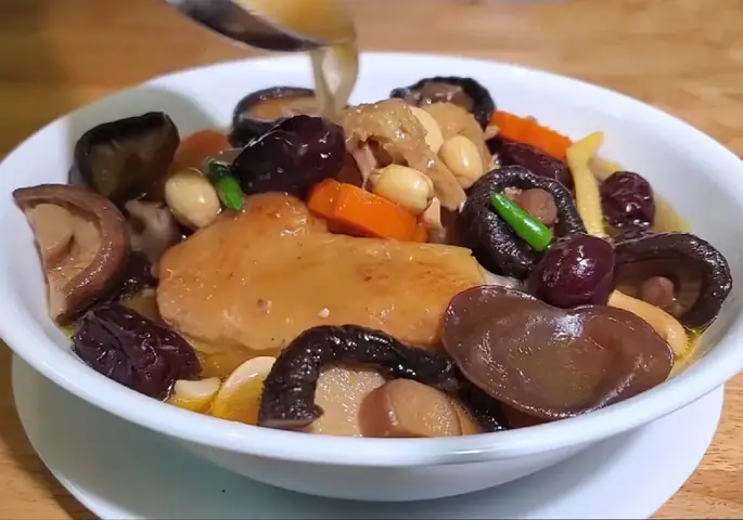 Cách Nấu Canh Ngũ Quả