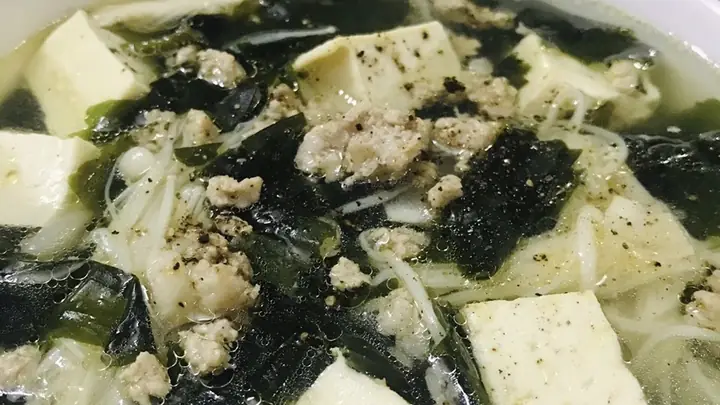 Cách Nấu Canh Rong Biển Đậu Hũ Khô