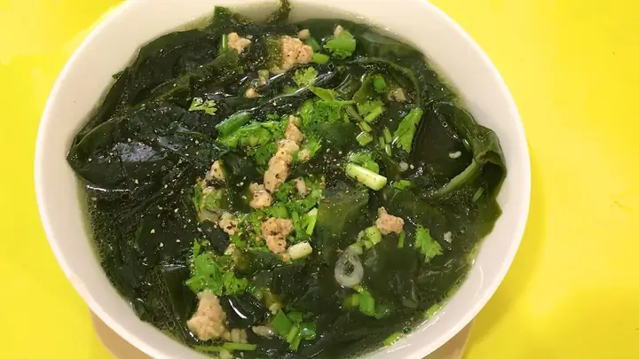 Cách Nấu Canh Rong Biển Với Sườn