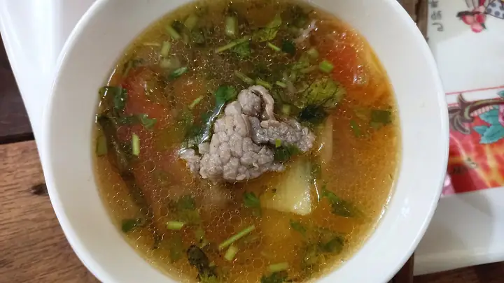 Cách Nấu Canh Thịt Bò Cà Chua Thơm