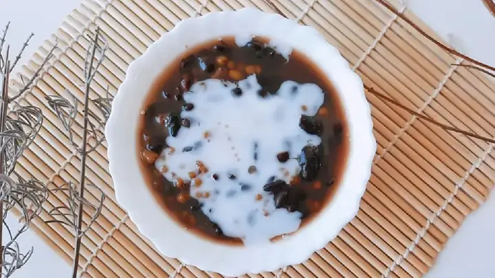 Cách Nấu Chè Đậu Xanh Đánh Bằng Nồi Áp Suất