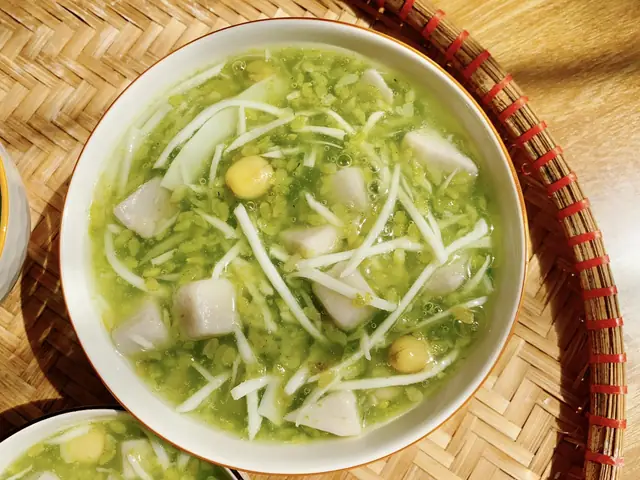 Cách Nấu Chè Khoai Môn Nóng