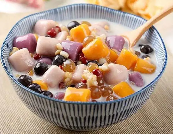 Cách Nấu Chè Nhiều Màu