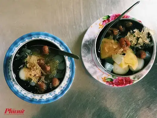 Cách Nấu Chè Phục Linh