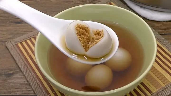 Cách Nấu Chè Trôi Nước Nhân Dừa