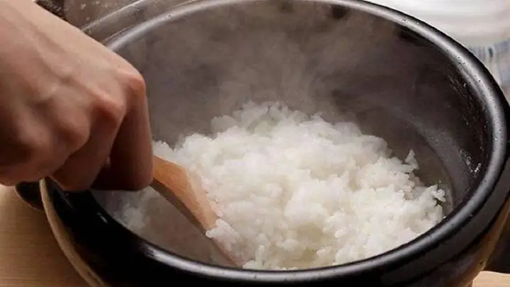 Cách Nấu Cơm Bằng Nồi Cơm Điện