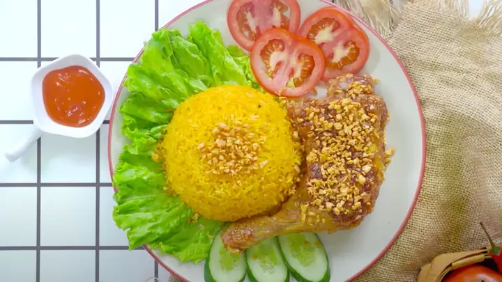 Cách Nấu Cơm Gà Chiên Mắm