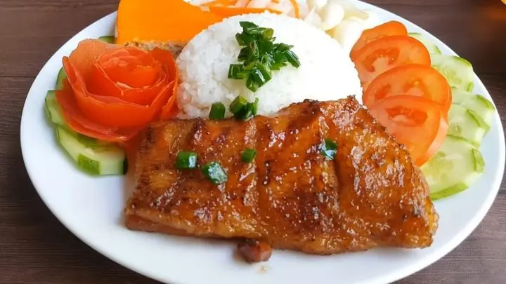 Cách Nấu Cơm Sườn Ngon