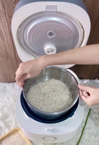 Cách Nấu Cơm Tách Đường