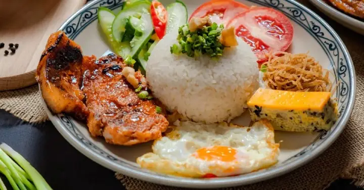 Cách Nấu Cơm Tấm Bán
