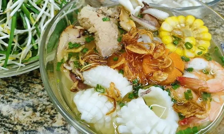 Cách Nấu Hủ Tiếu Hải Sản Bán