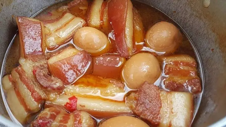 Cách Nấu Thịt Kho Hột Vịt Ngày Tết