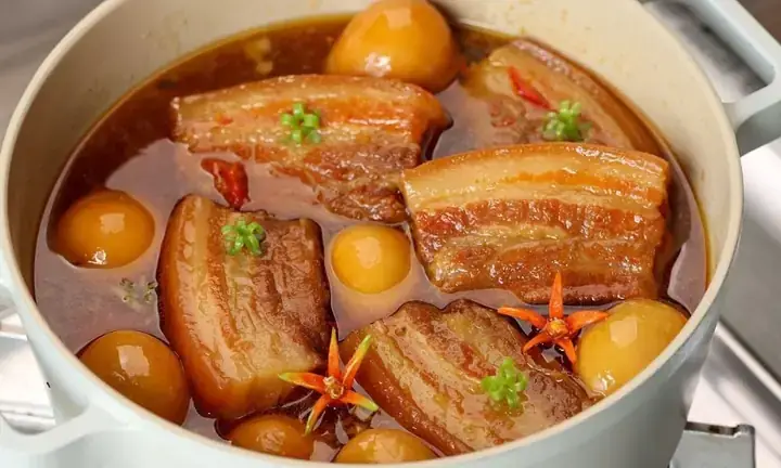 Cách Nấu Thịt Kho Trứng Mềm