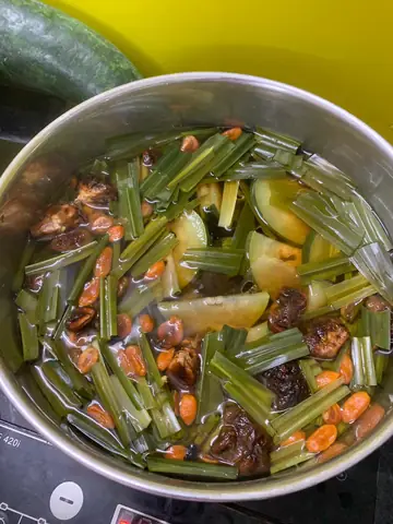 Cách Nấu Trà Bí Đao Với La Hán Quả