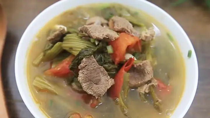 Canh Thịt Bò Cải Chua