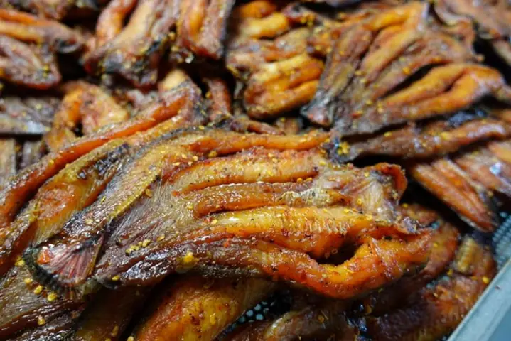Chế Biến Khô Cá Lóc 1 Nắng
