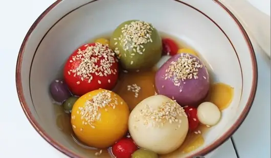 Chè Trôi Nước Nhân Đường