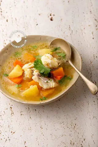 Como Hacer Sopa De Pescado