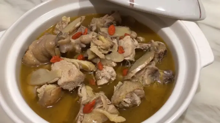 Gà Xào Kiểu Trung Quốc
