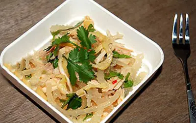 Gỏi Rong Sụn Thịt Gà
