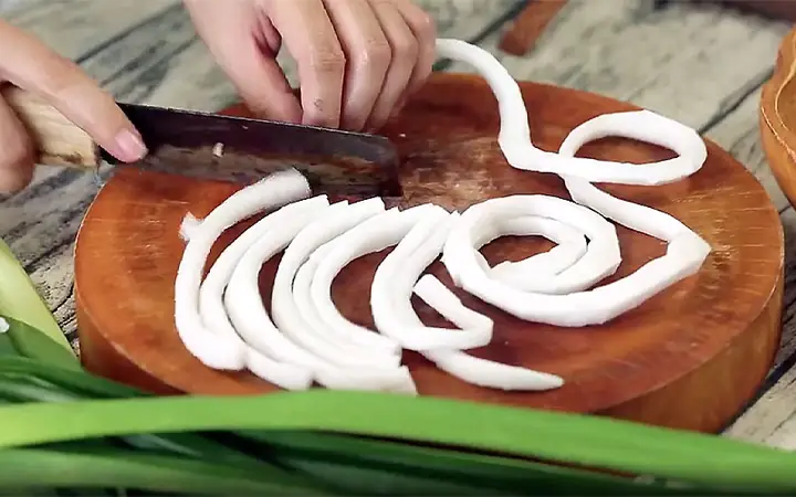 Làm Mứt Dừa Màu Xanh Dương