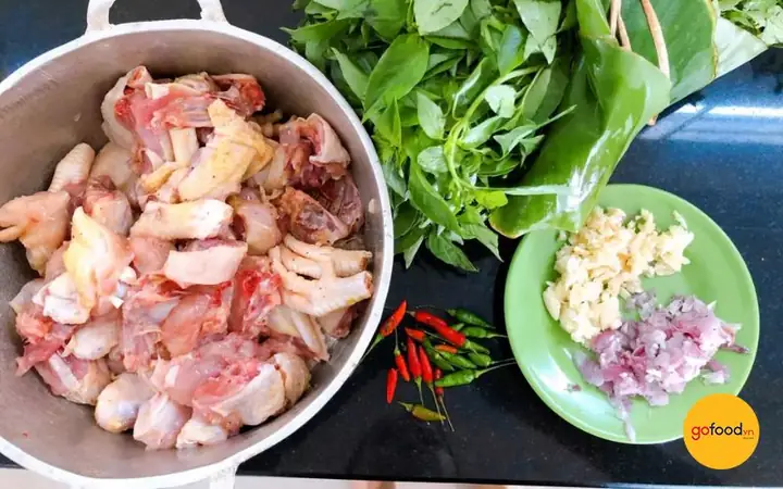 Lẩu Gà Thập Cẩm Gồm Những Gì