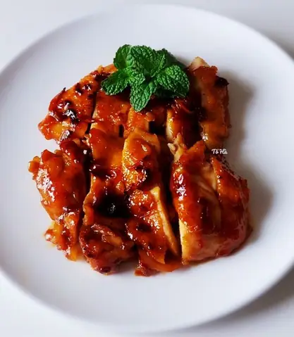 Má Đùi Gà Áp Chảo