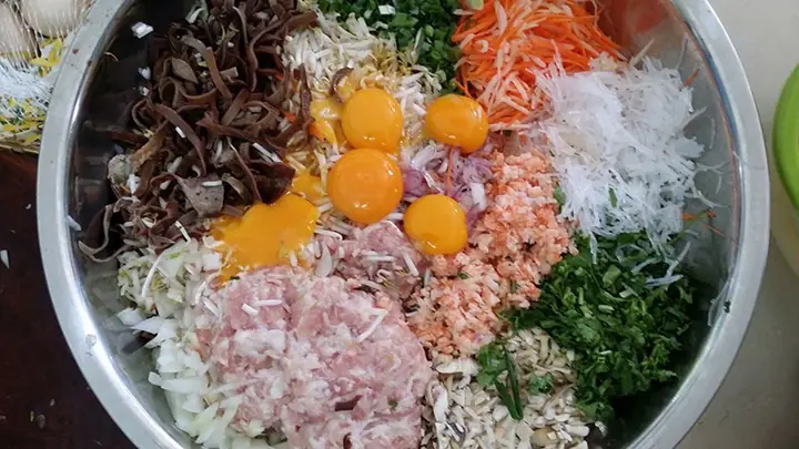 Món Chả Giò Tôm Thịt