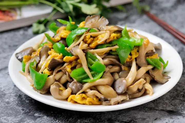 Nấm Sò Xào Với Gì