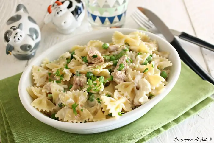 Pasta Panna E Piselli E Tonno