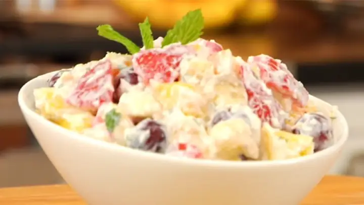 Salad Trái Cây Sữa Chua