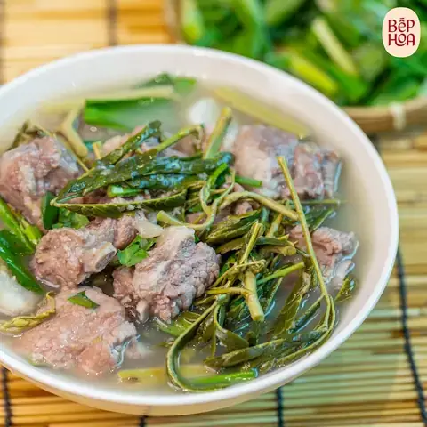 Sườn Om Sấu Khoai Sọ