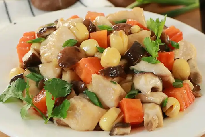 Thịt Gà Xào Gì Ngon