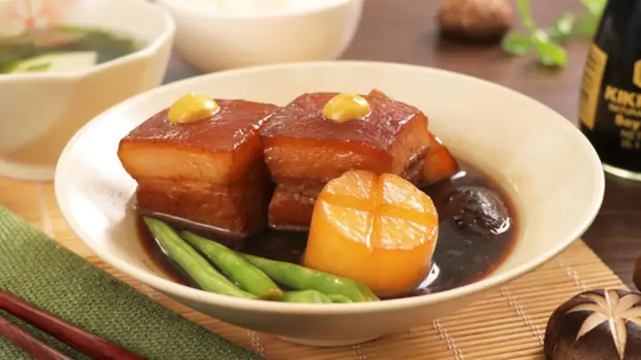 Thịt Heo Kho Xì Dầu