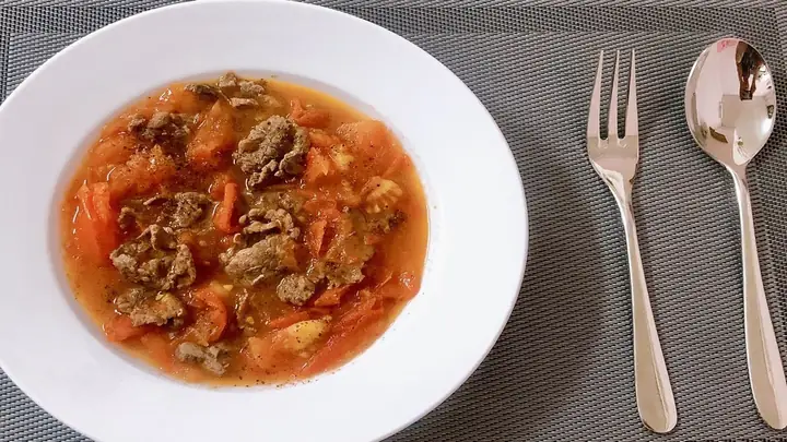 Thịt Nấu Với Cà Chua