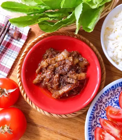 Thịt Xào Mắm Ruốc Huế